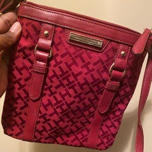 tommy hilfiger crossbody bag